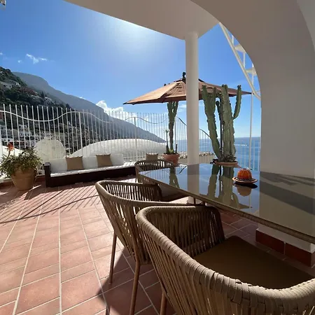 Casa Apartment *