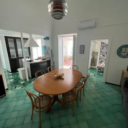 Casa Appartamento *